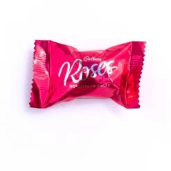 Cadbury Roses - Strawberry Creme